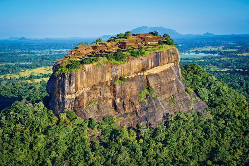 Top 10 Places to Visit in Sri Lanka