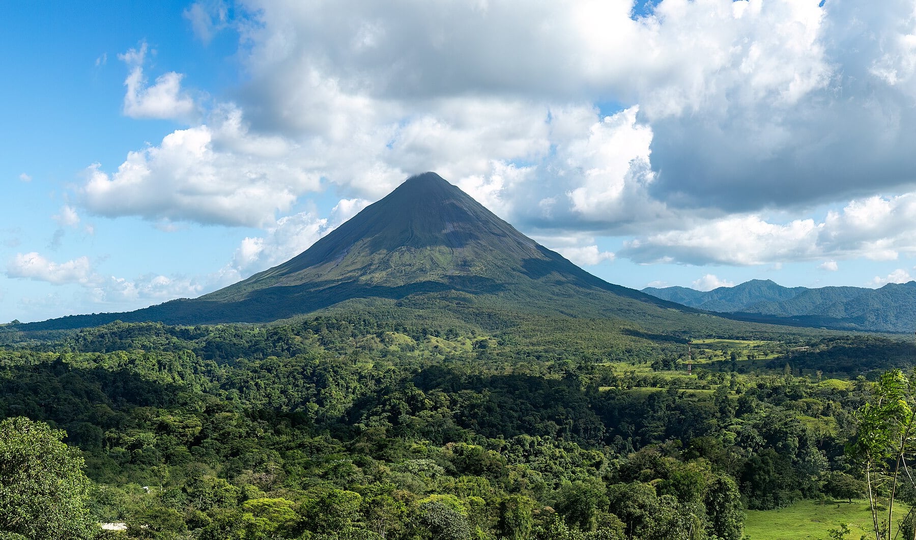 Arenal Volcano in La Fortuna, Costa Rica