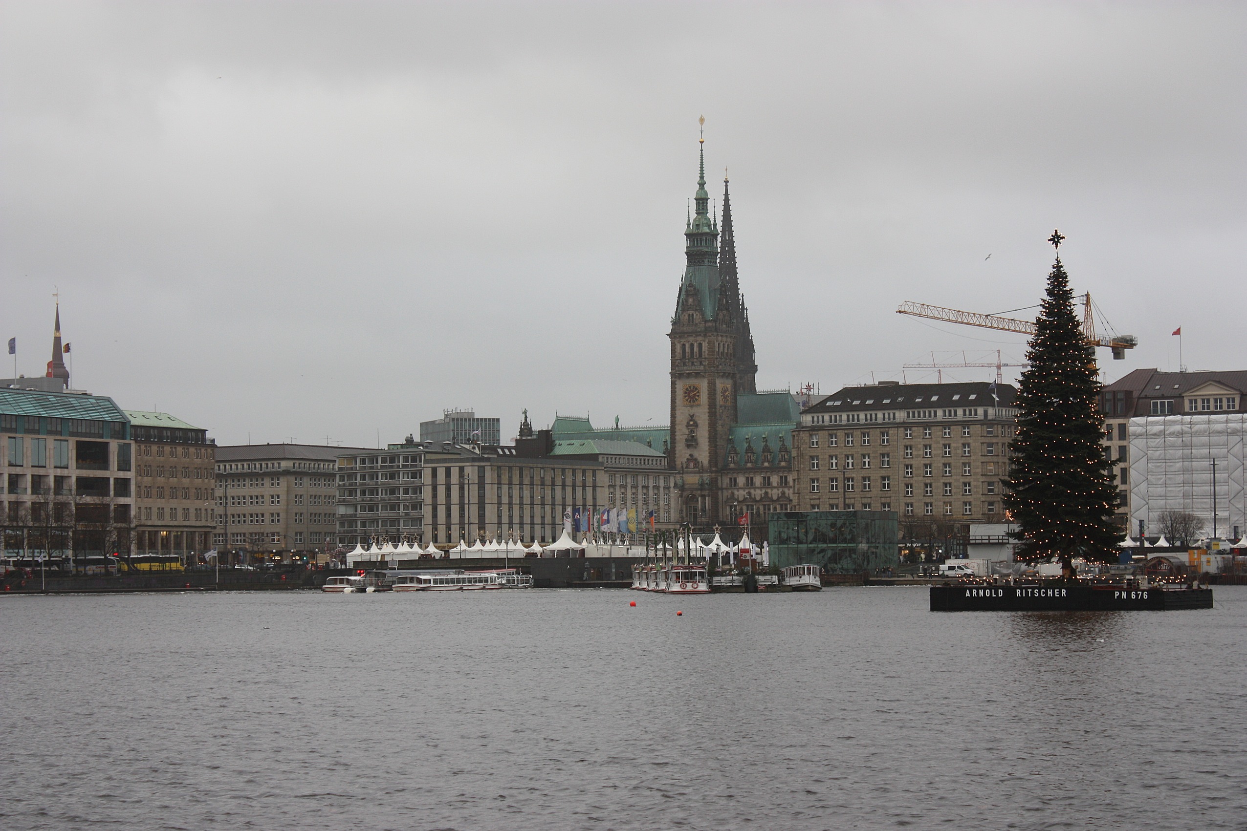 View across Binnenalster toward Hamburg Town Hall