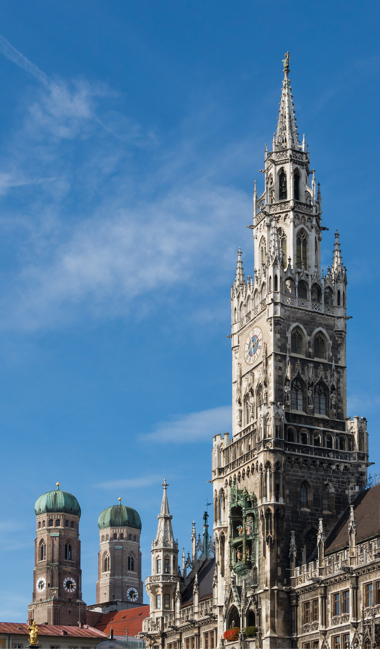 Neues Rathaus and Frauenkirche towers in Munich