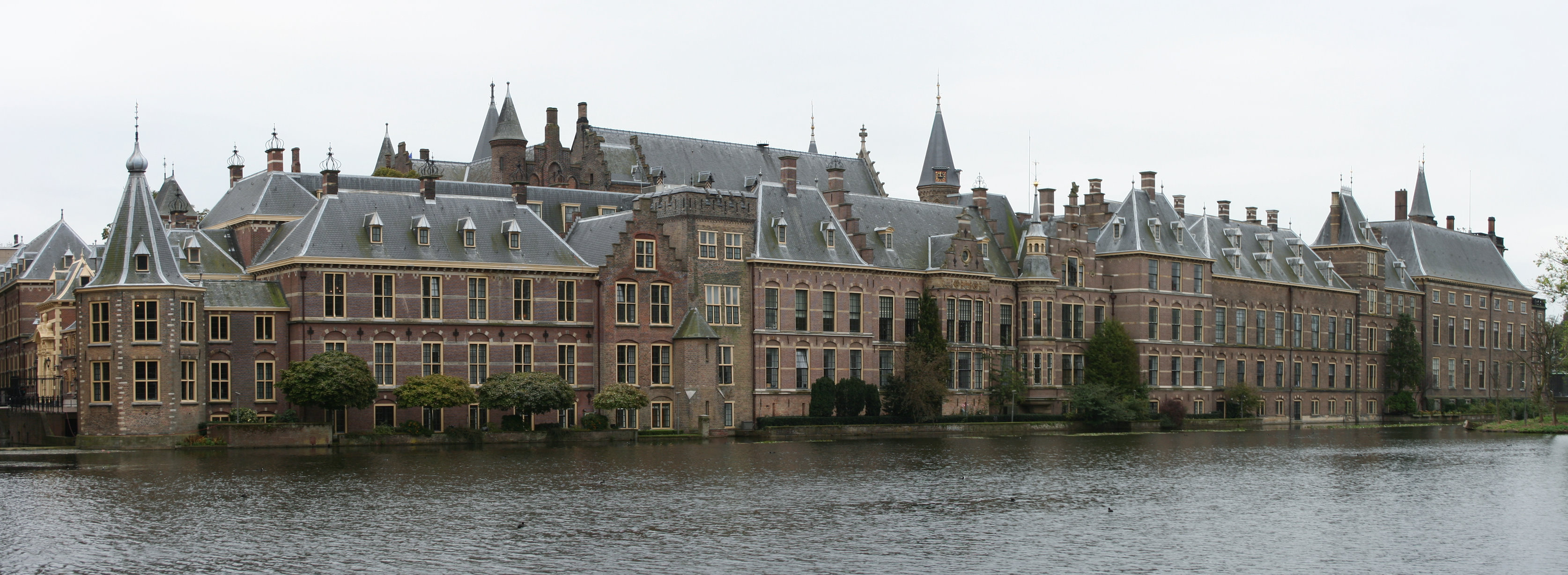 Panorama of the Binnenhof across the Hofvijver in The Hague