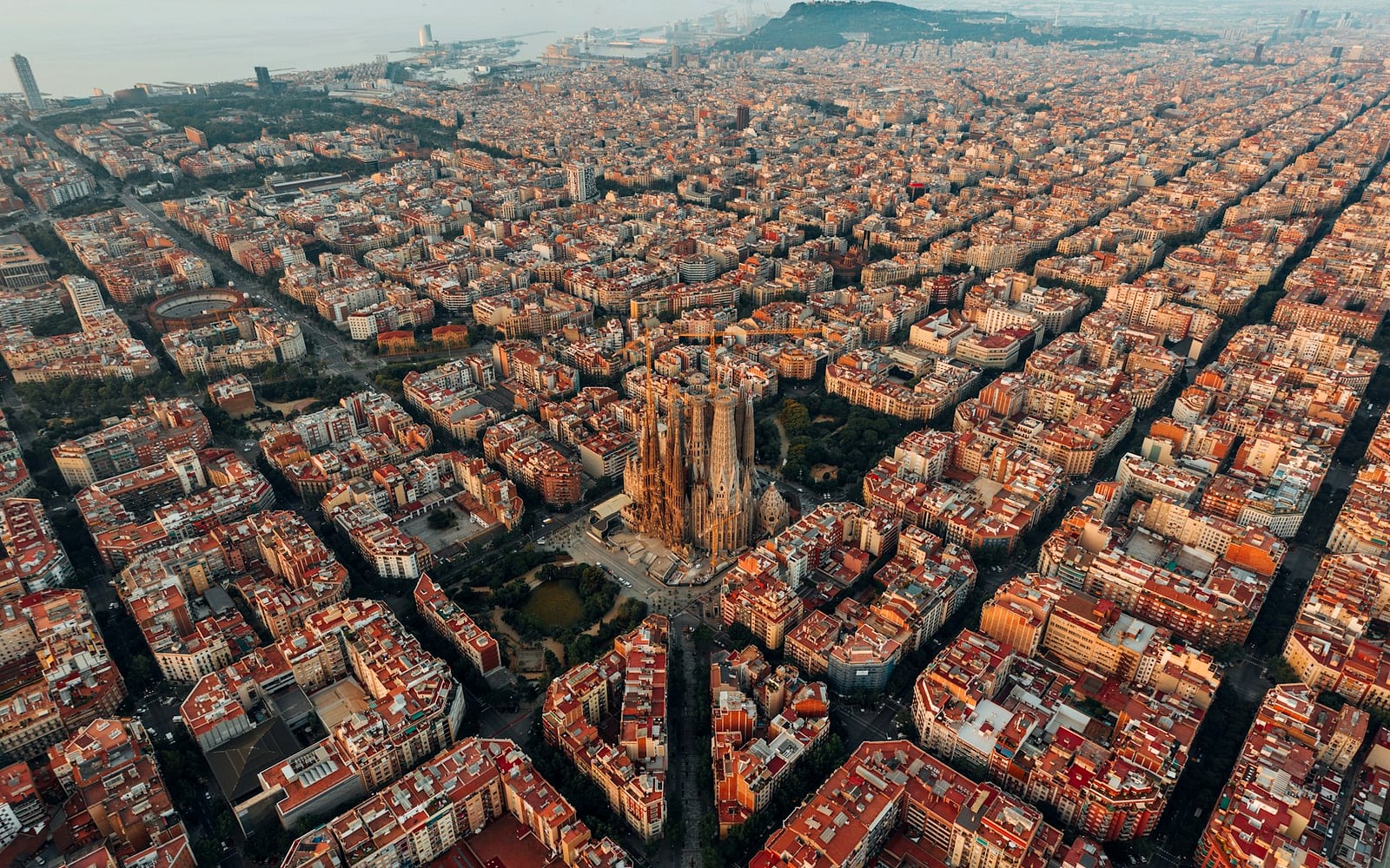 Best Things to Do in Barcelona: A Practical First-Time Visitor Guide