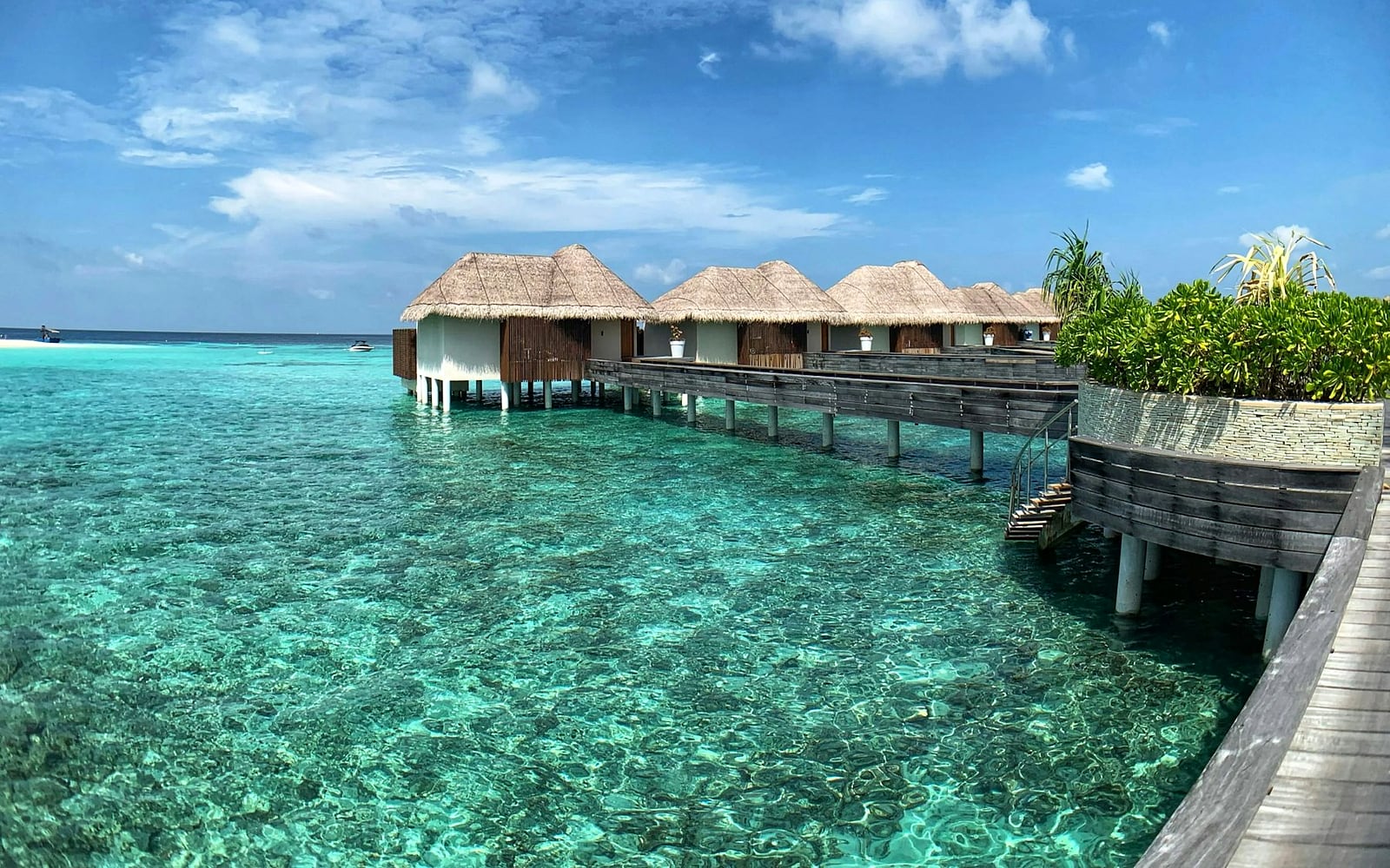 Maldives Travel Guide for First-Time Visitors: Costs, Islands, Resorts, and When to Go