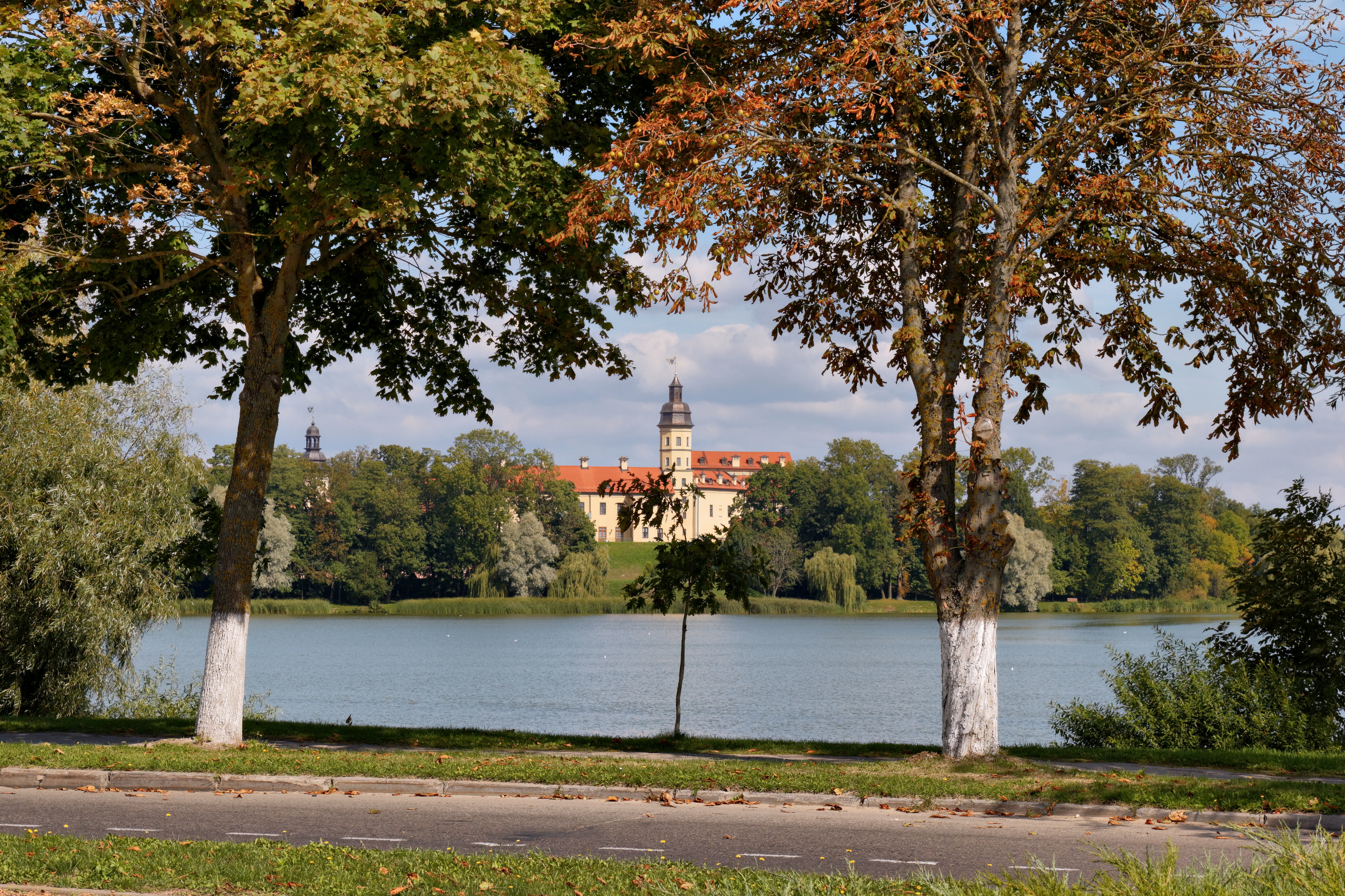 Nesvizh - The Baroque Jewel of Belarus and the Legacy of the Radziwiłs